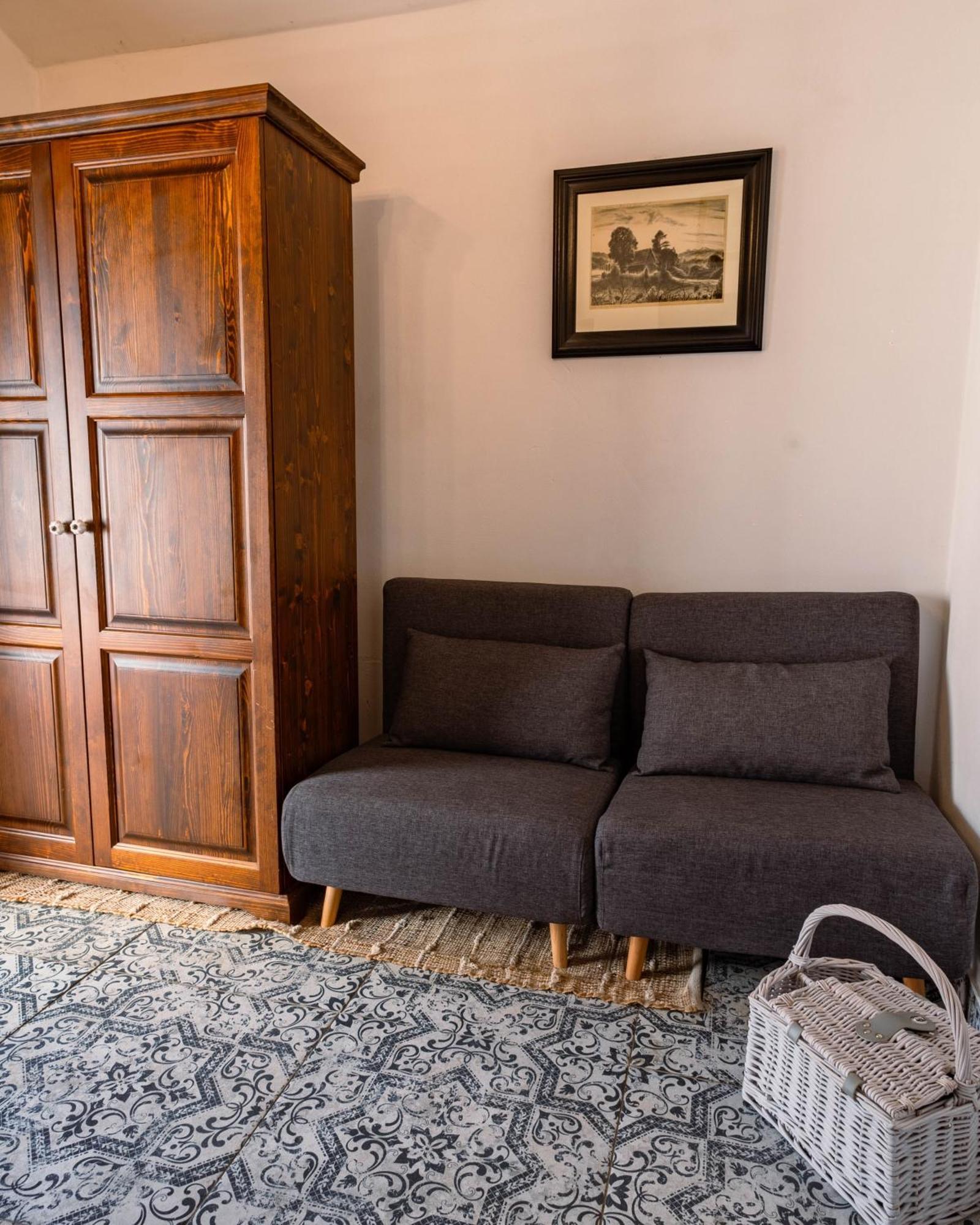 Luxusni Apartman S Krbem - Kunraticke Svycarsko Kunratice  Exterior foto